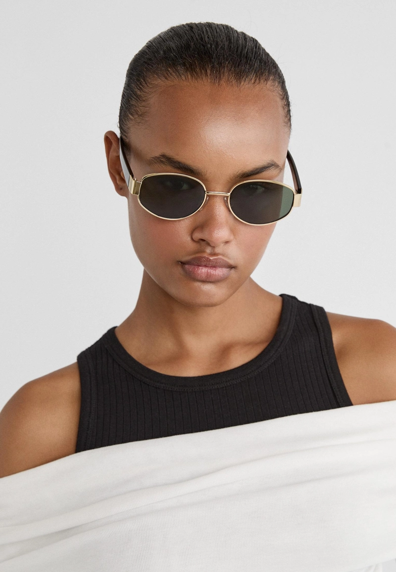 Очки с металлическими дужками