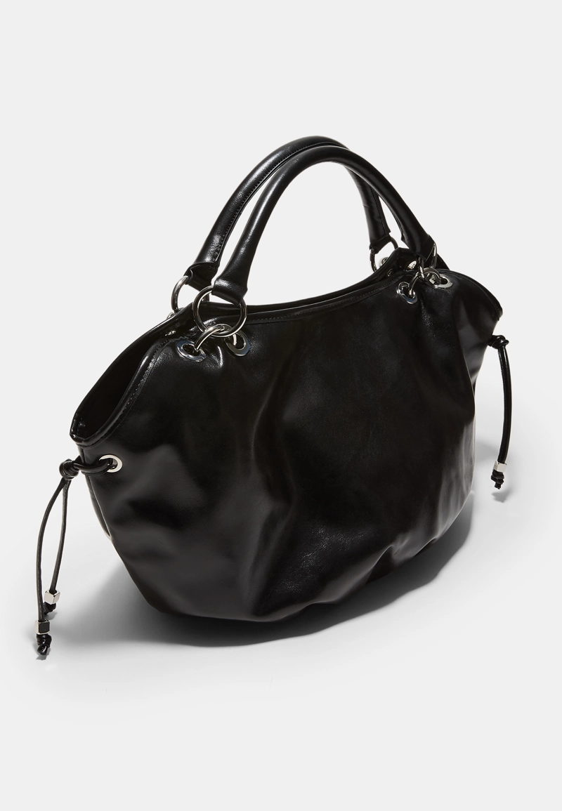 Круглая сумка-шопер с металлическими деталями