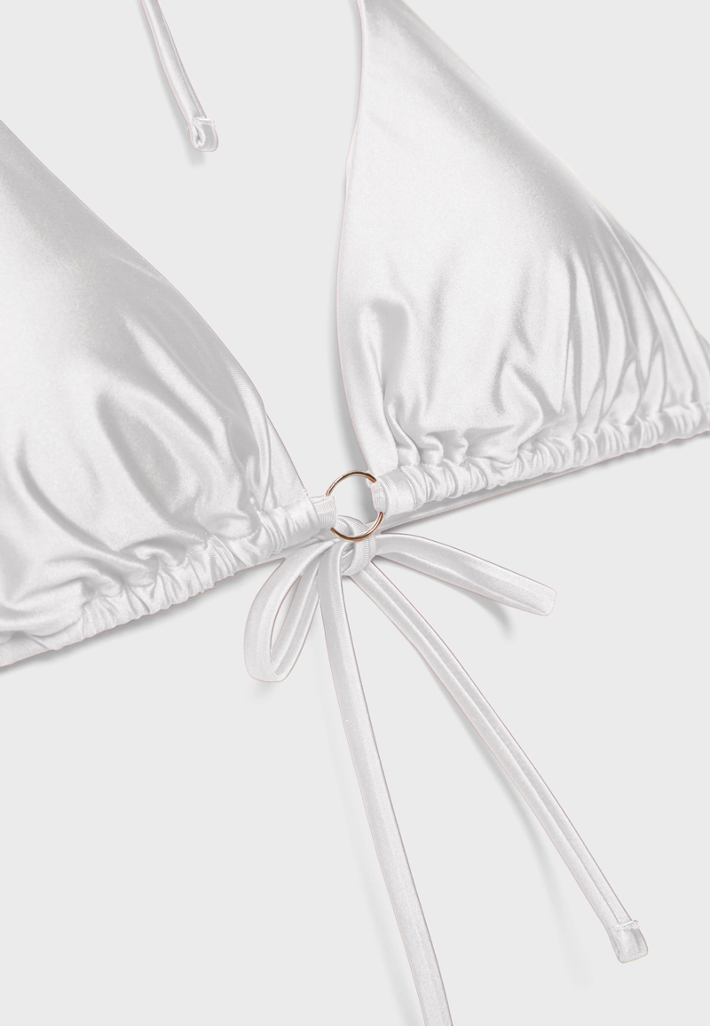 Атласный топ бикини треугольной формы