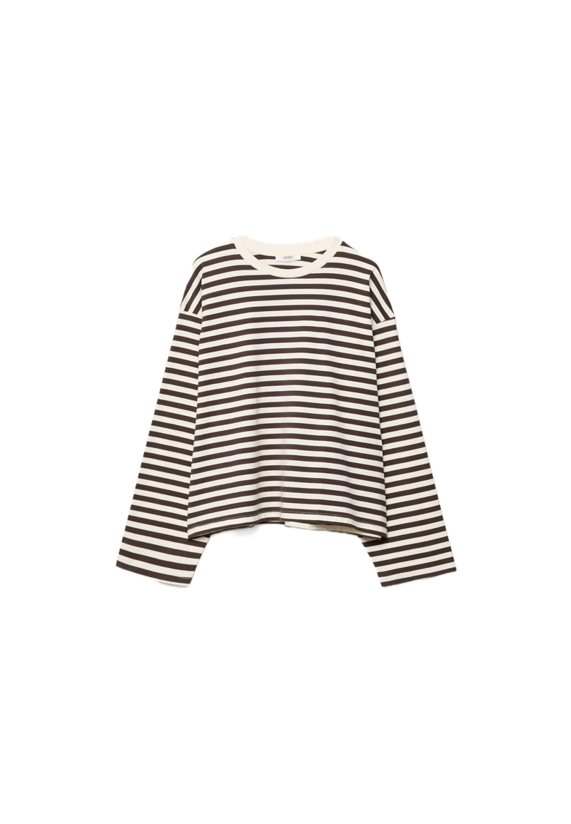 Полосатая футболка с длинными рукавами