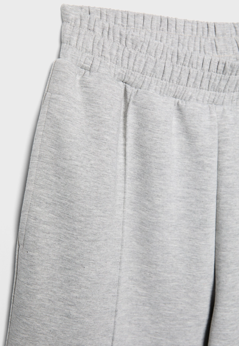 Брюки-джоггеры из мягкого интерлока