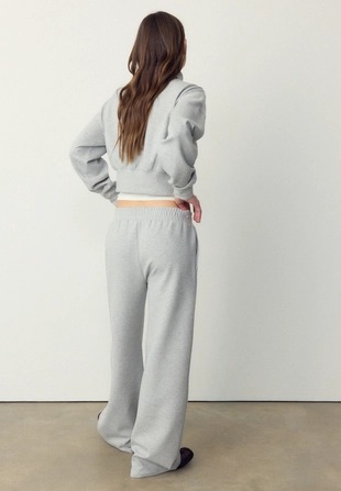 Брюки-джоггеры из мягкого интерлока- Заказать в России