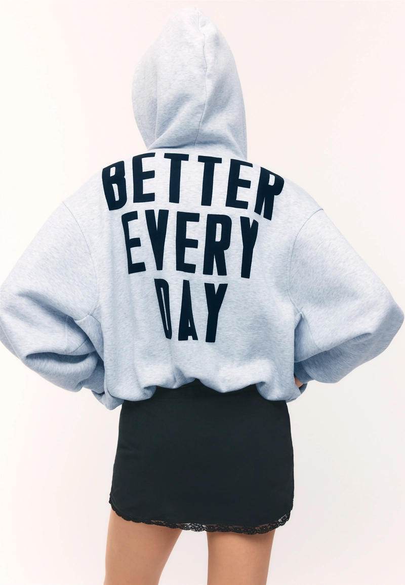 Толстовка-бомбер с принтованным капюшоном