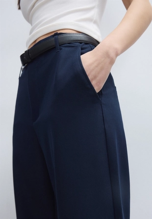 Прямые струящиеся брюки с поясом- Заказать в России