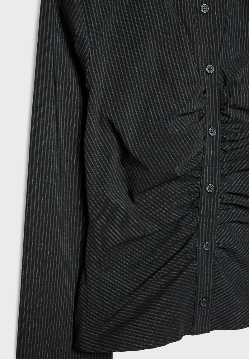 Рубашка с оборками в полоску