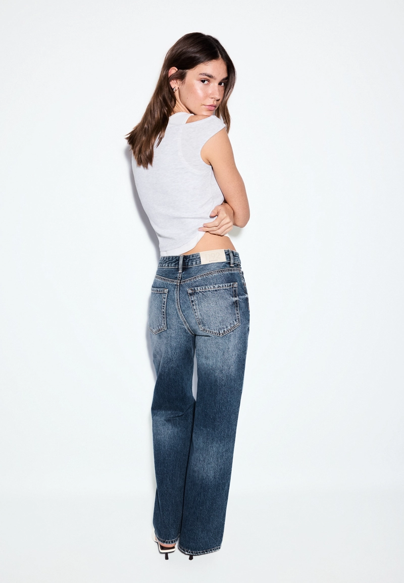 Джинсы прямого кроя