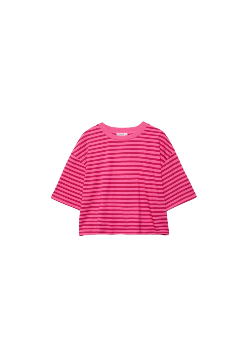 Полосатая футболка с короткими рукавами