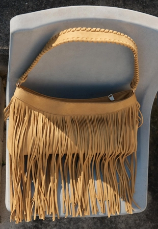Удлиненная сумка с бахромой- Заказать в России