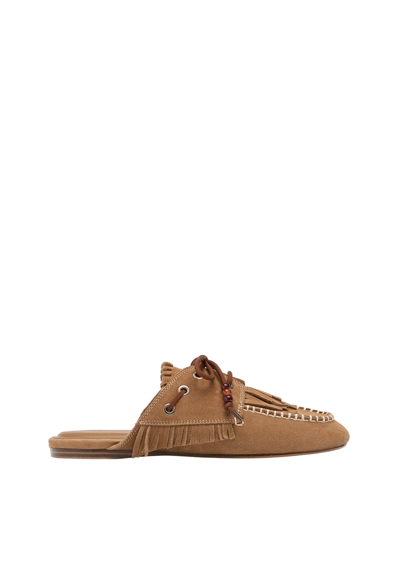 Кожаные лоферы без задников с подвесками