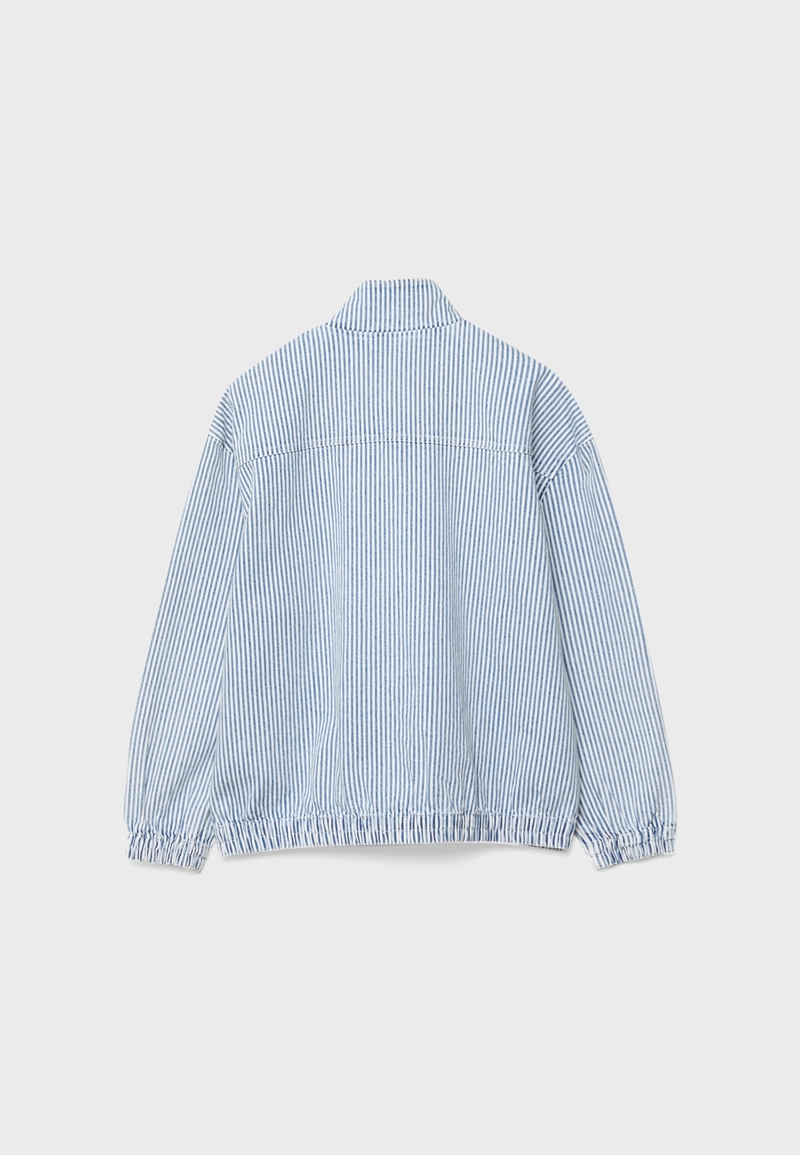 Джинсовая куртка в полоску