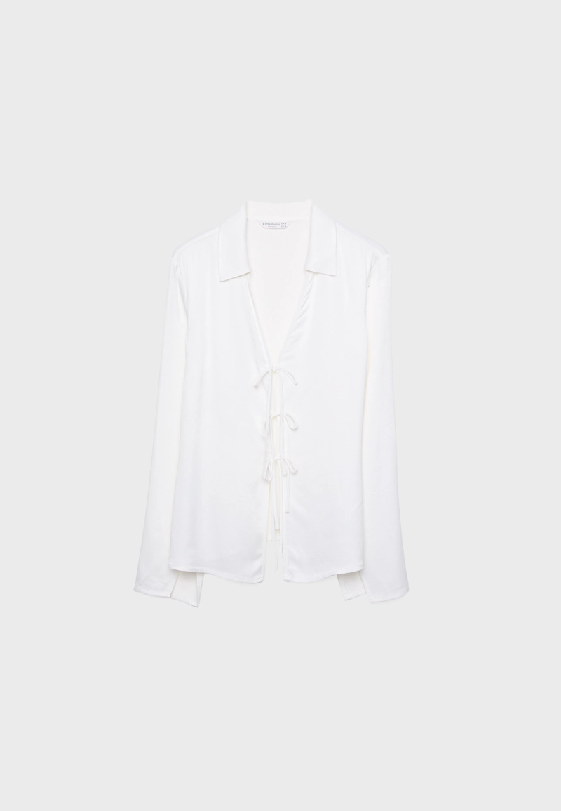 Атласная рубашка с завязками