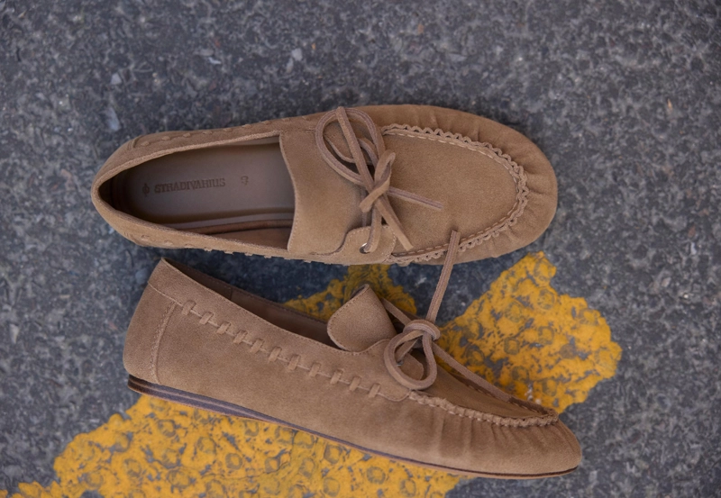 Кожаные лодочные туфли со шнурком