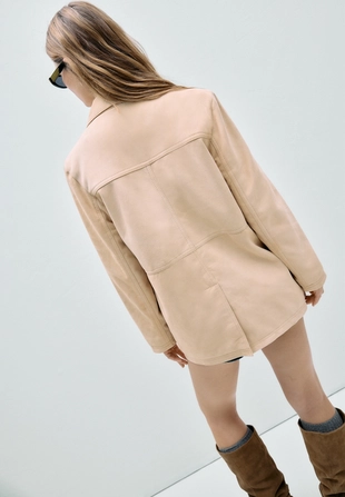 Кожаная куртка с карманами- Заказать в России