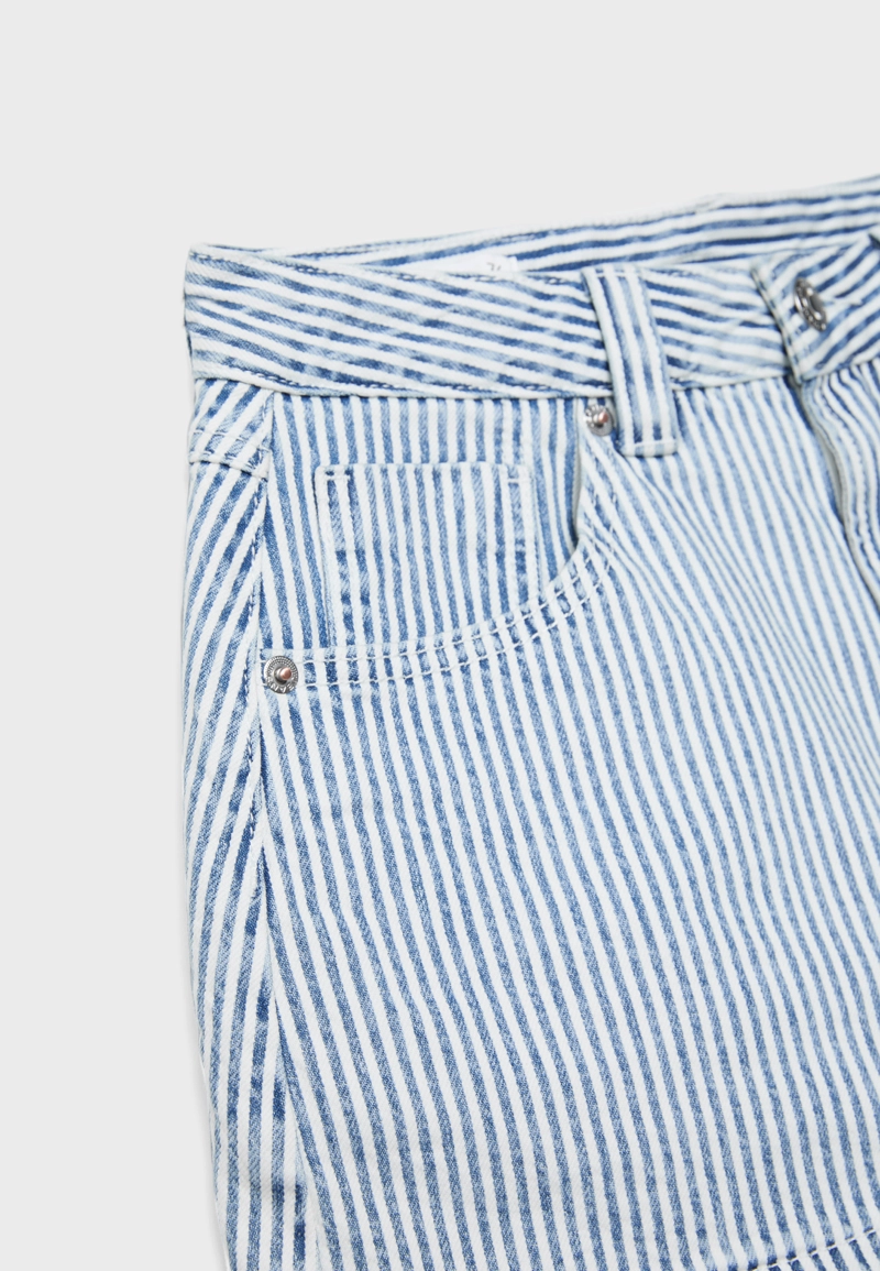 Джинсовая юбка-шорты в полоску