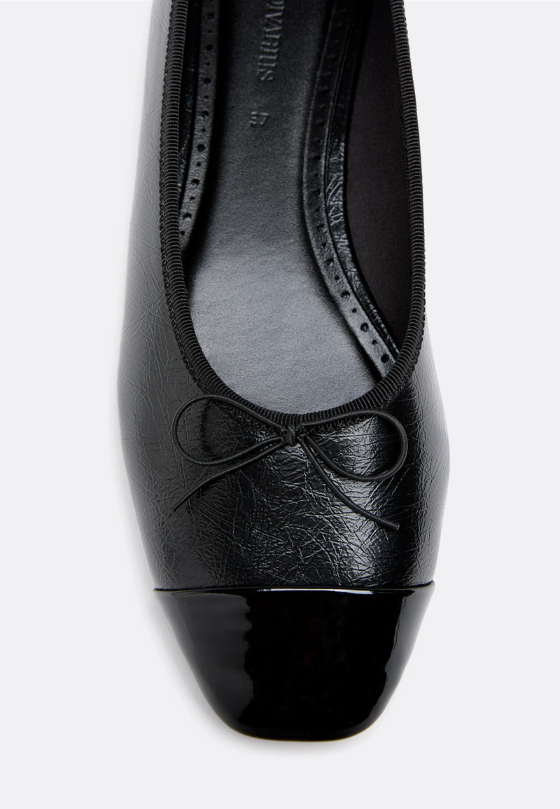 Балетки с бантом на носу