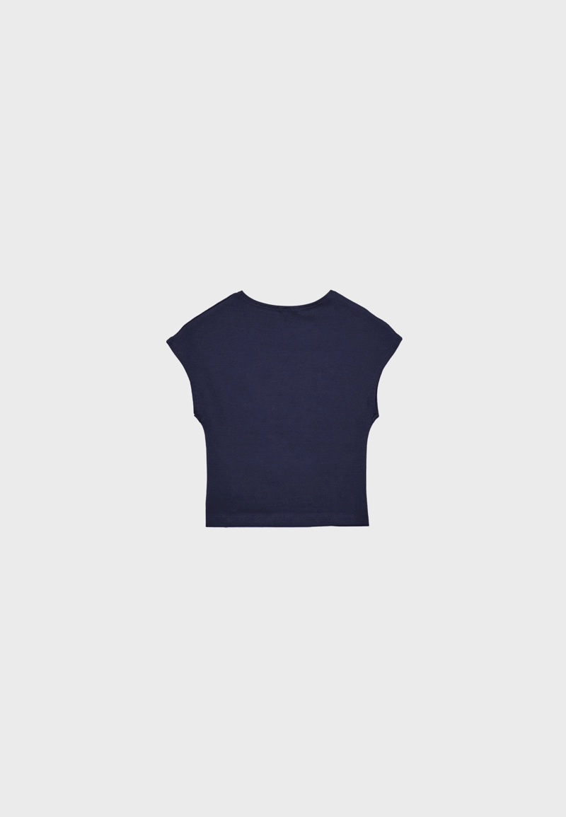 Базовая приталенная укороченная футболка