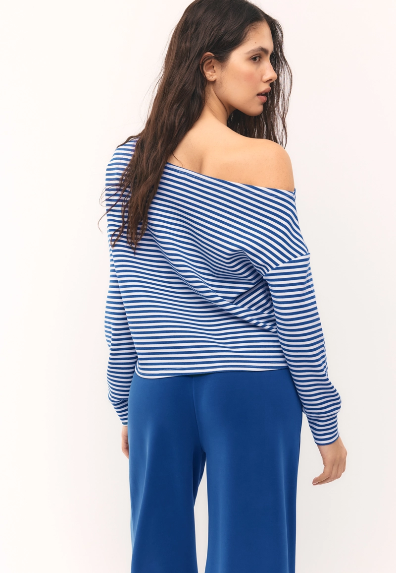 Толстовка с открытым плечом, мягкая на ощупь