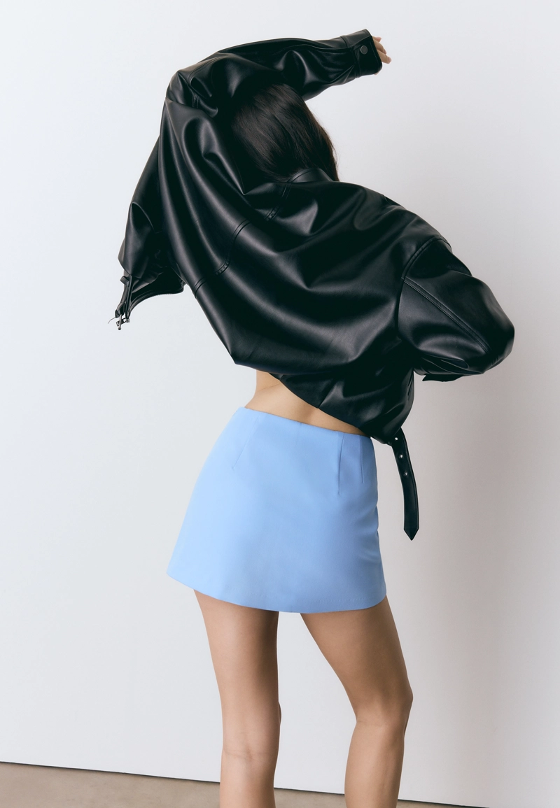 Юбка-шорты с боковым разрезом