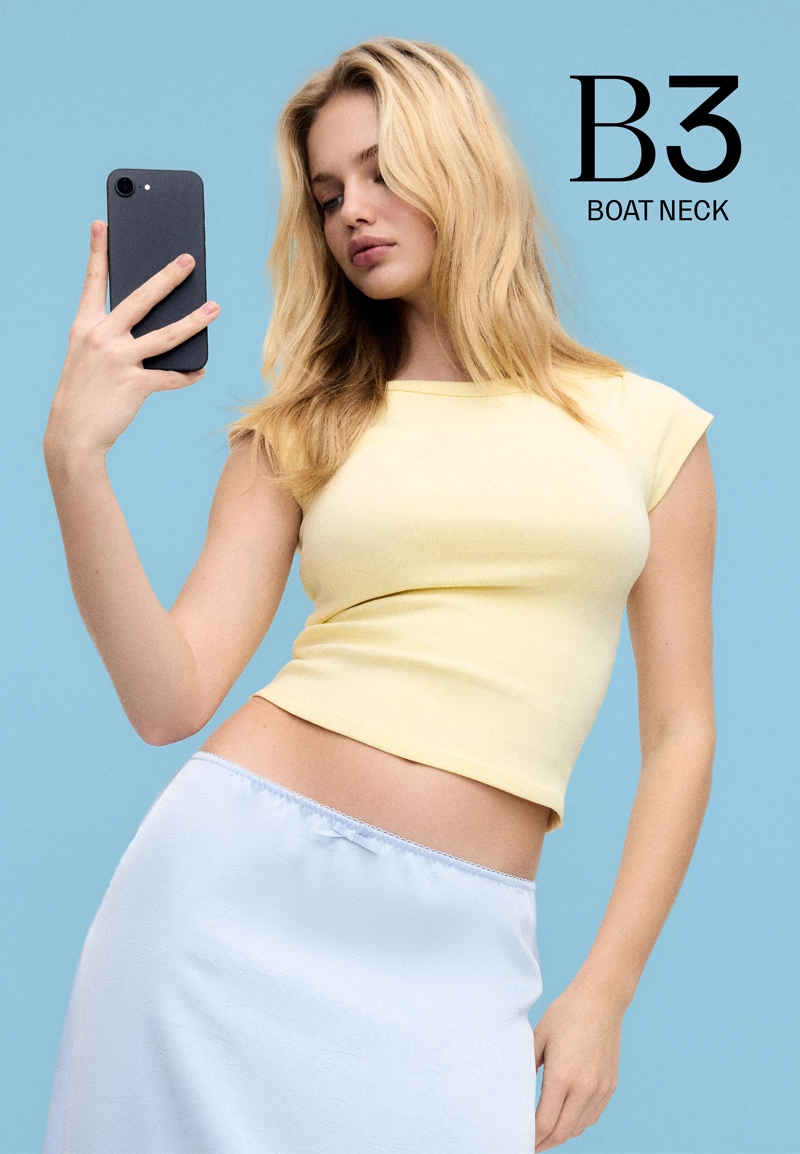 Базовая футболка с вырезом «лодочка»