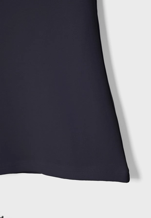 Базовая футболка с вырезом «лодочка»- Заказать в России