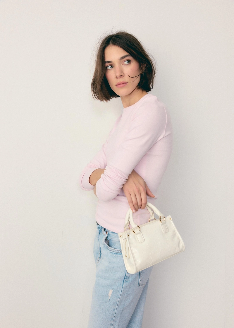 Мини-сумка тоут через плечо с тиснением под крокодиловую кожу