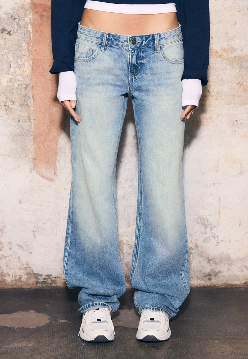 Джинсы-стрейт с низкой посадкой