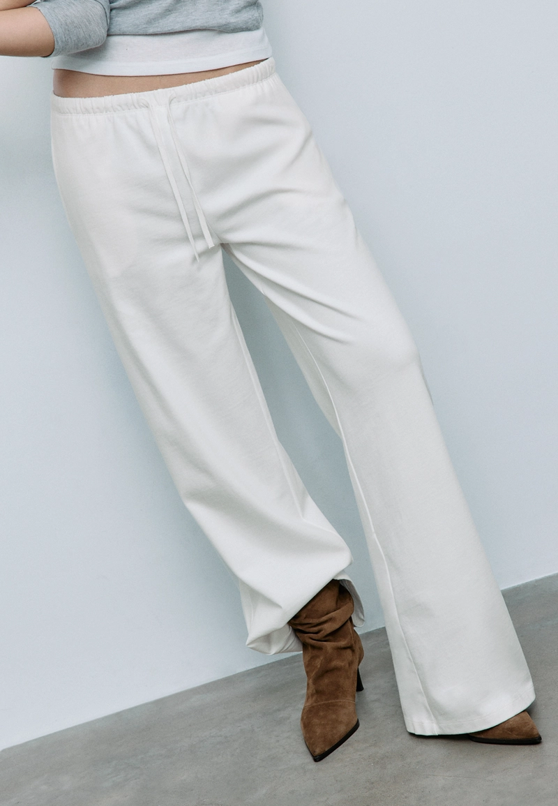 Брюки-джоггеры свободного кроя