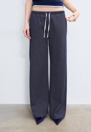 Брюки-джоггеры свободного кроя в полоску- Заказать в России