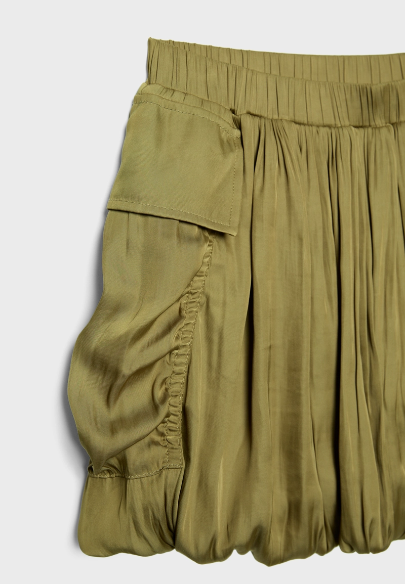 Юбка-баллон из сатина с карманами