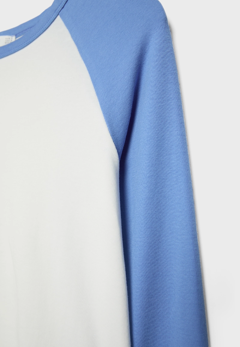 Бейсбольная футболка