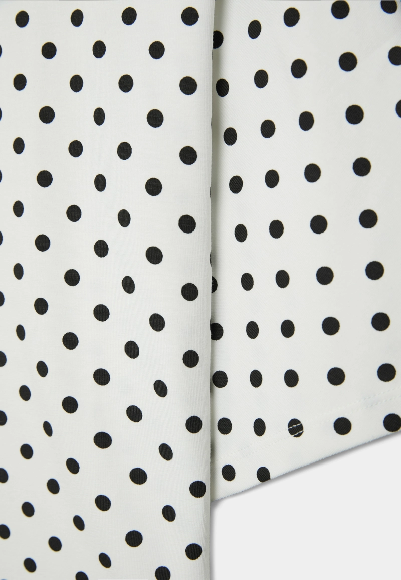 Футболка с короткими рукавами в японском стиле