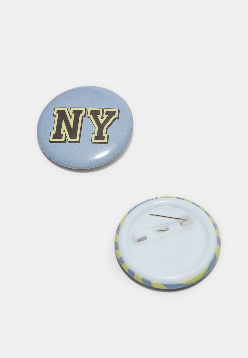 Набор из 6 значков