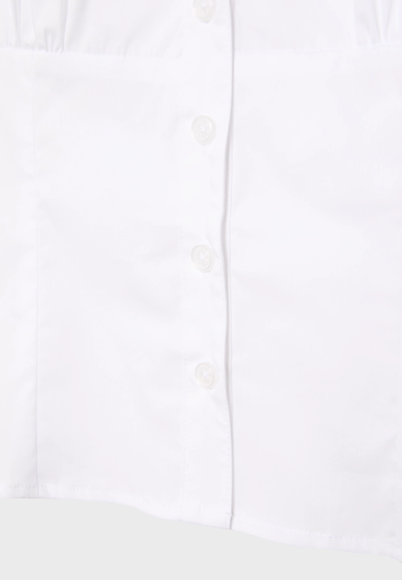 Приталенная рубашка с короткими рукавами