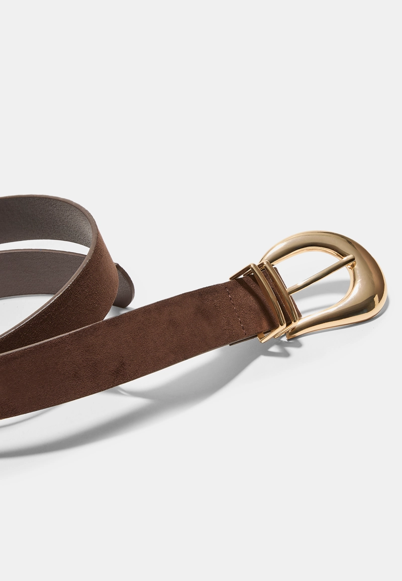 Ремень с органической пряжкой