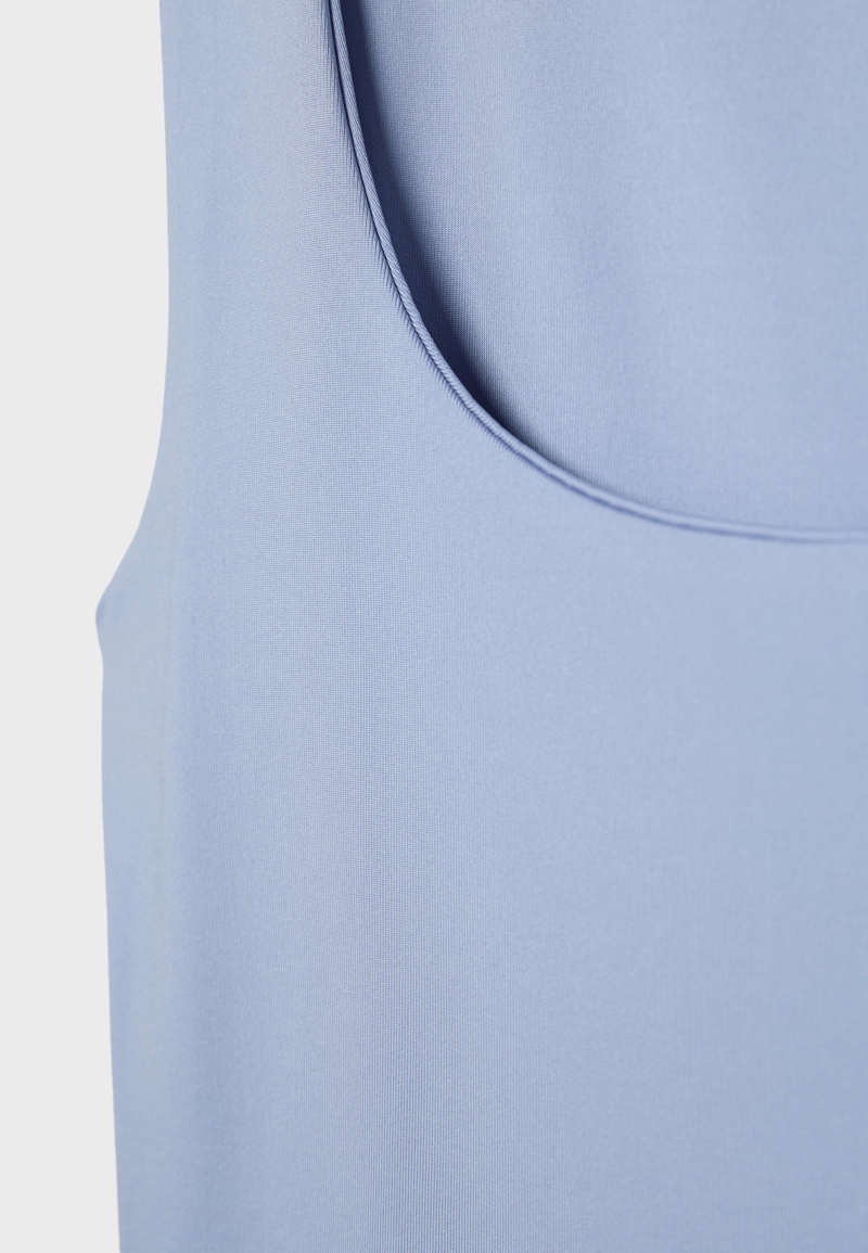 Майка из полиамида с широкими бретелями