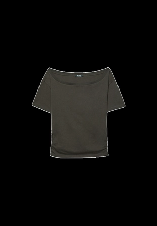 Футболка с короткими рукавами, воротником-лодочкой и сборками- Заказать в России