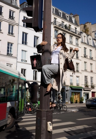 Сумка на плечо с боковой бахромой- Заказать в России