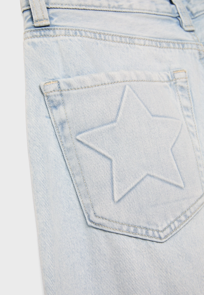 Джинсы с низкой посадкой и широкими штанинами со звездой