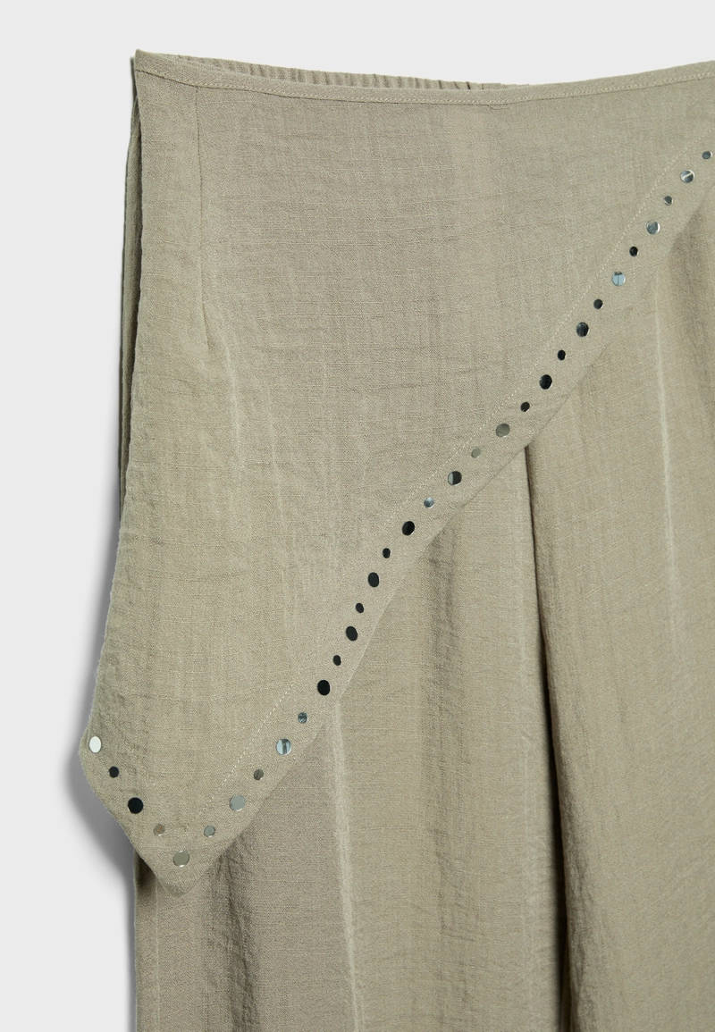 Брюки-платок свободного кроя