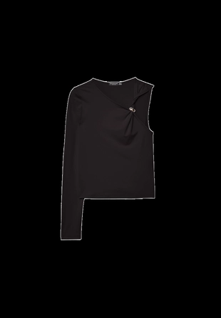 Асимметричная футболка с металлической пряжкой- Заказать в России