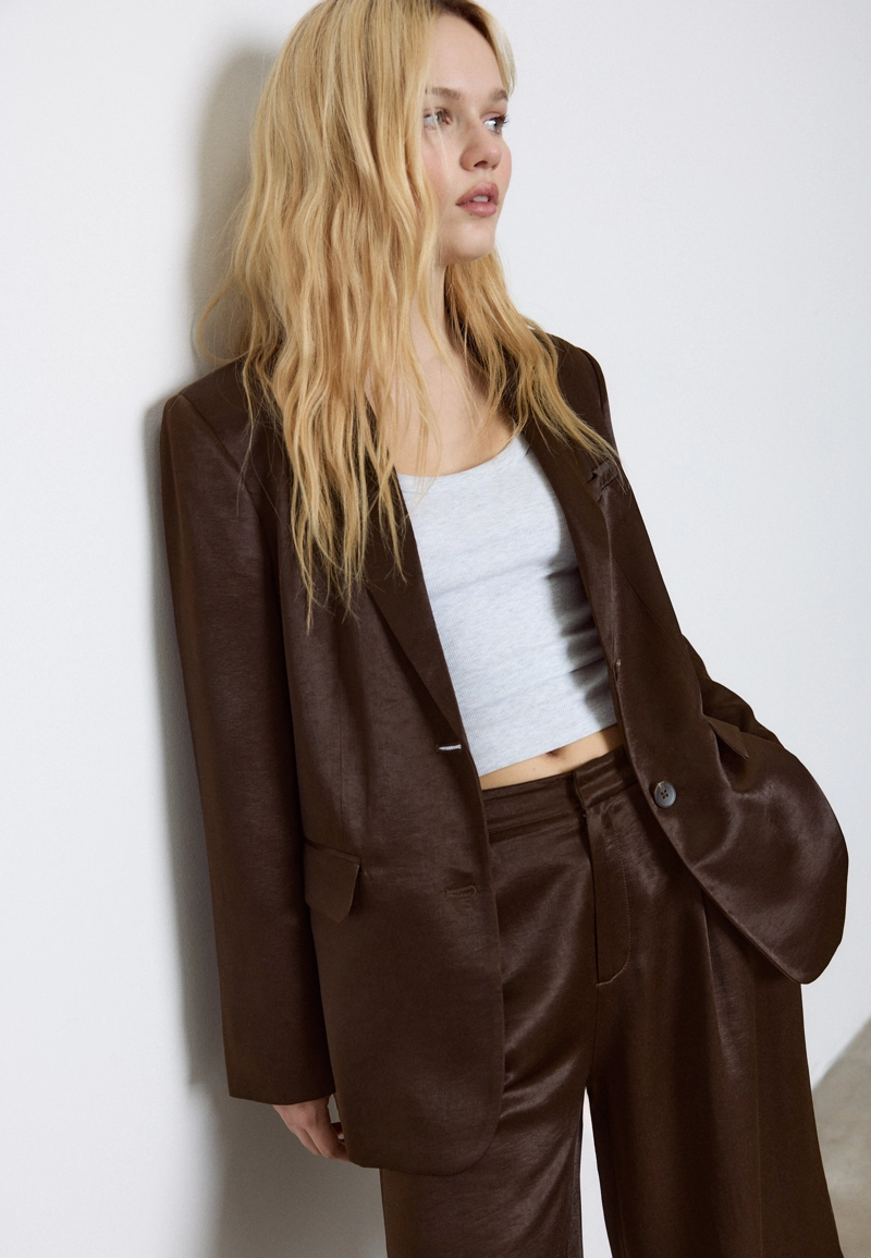 Атласный пиджак