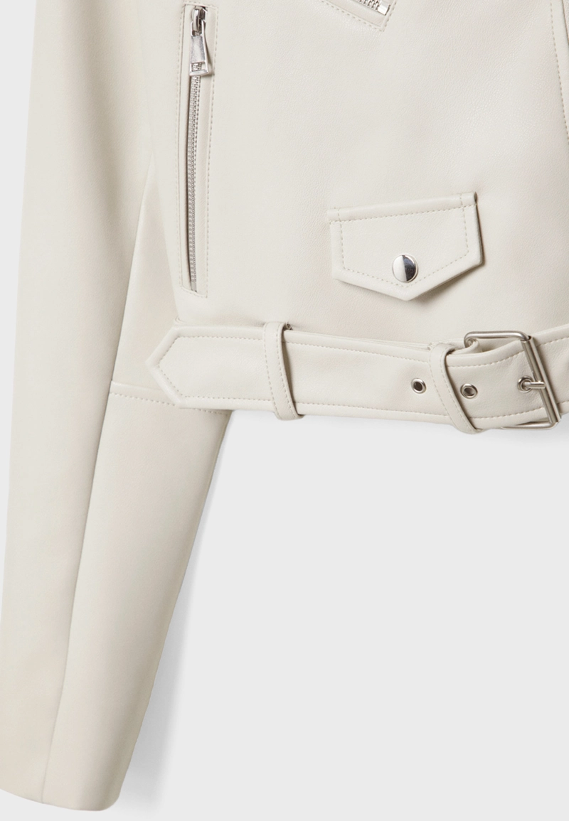 Куртка-косуха с поясом из искусственной кожи