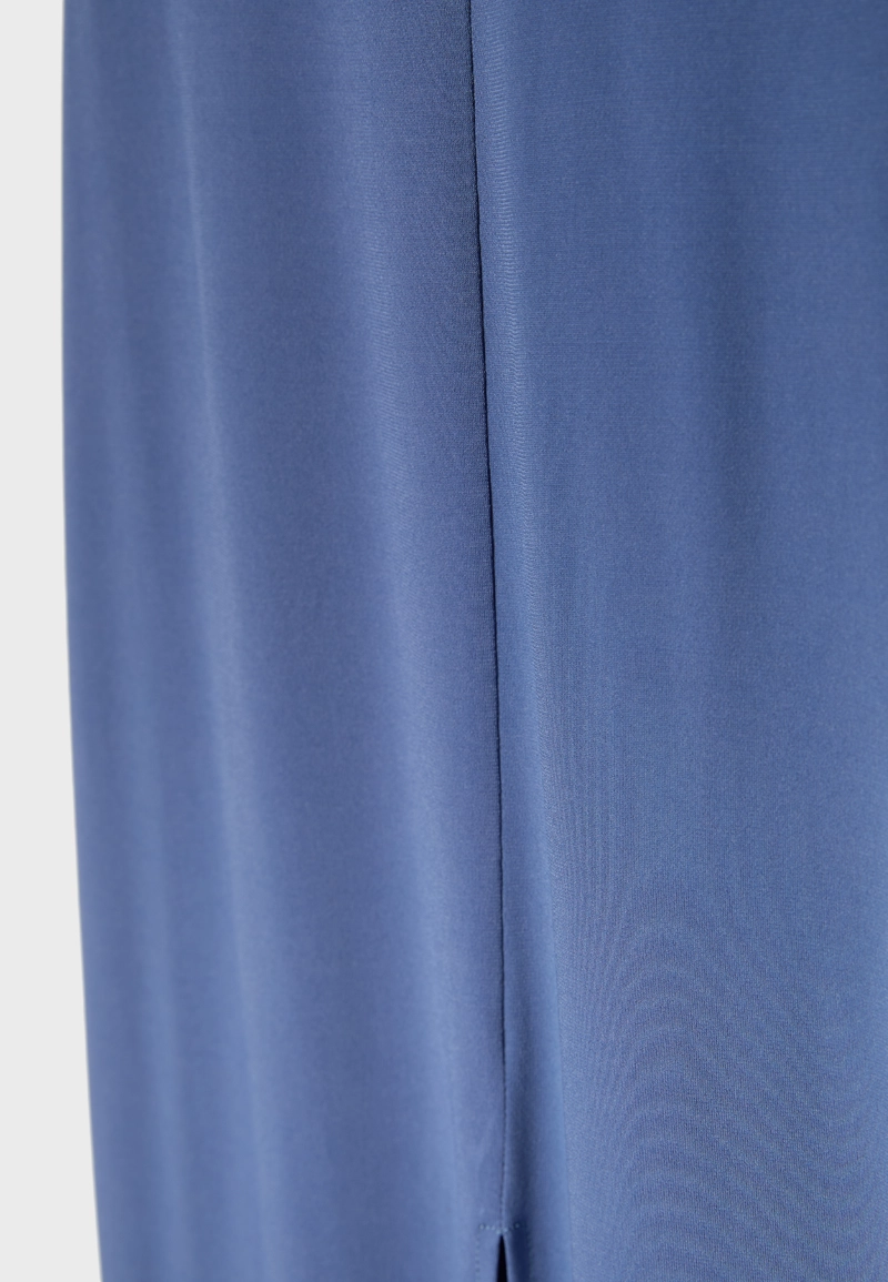 Платье миди с горловиной халтер и открытой спиной