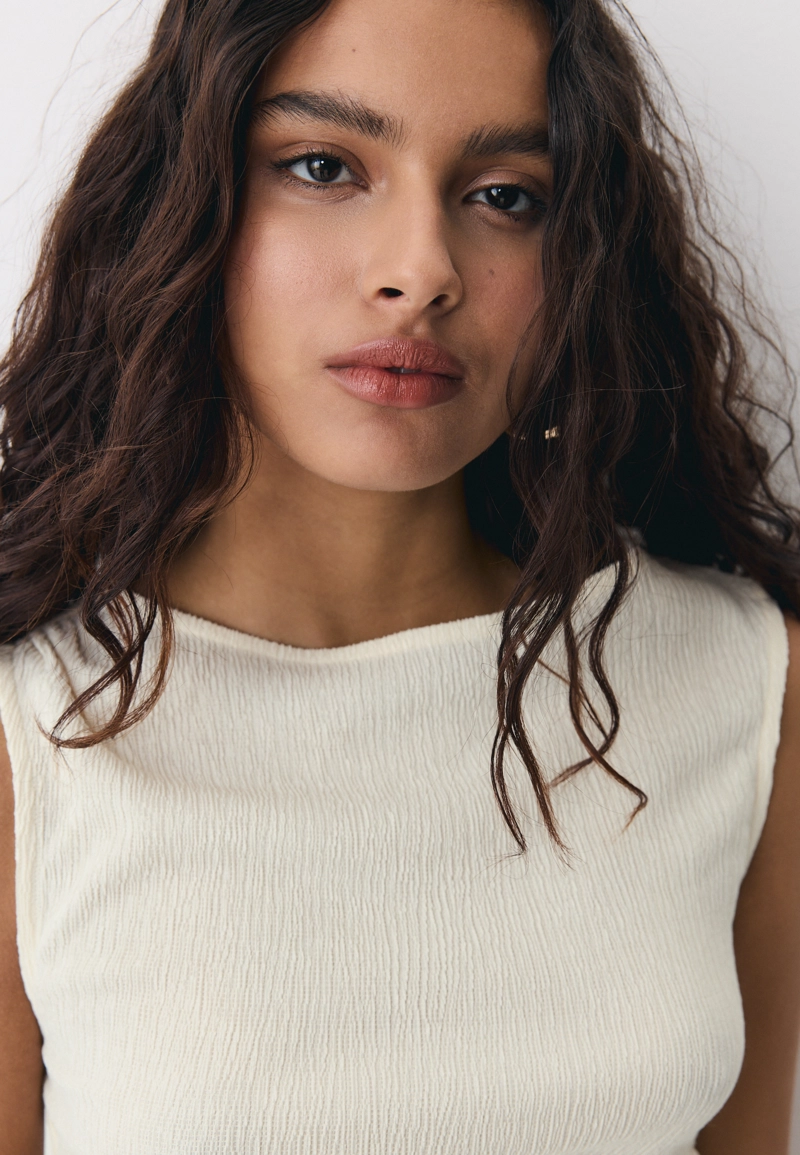 Топ с жатой фактурой