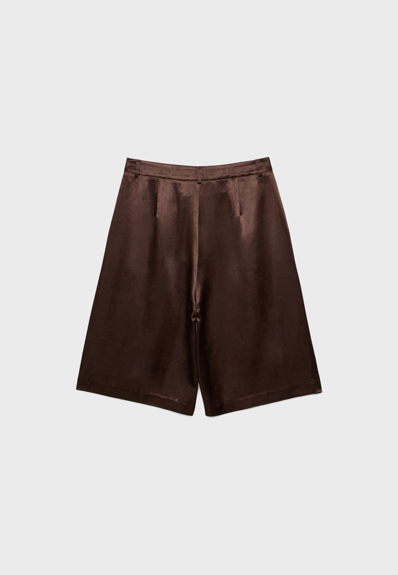 Атласные шорты с защипами