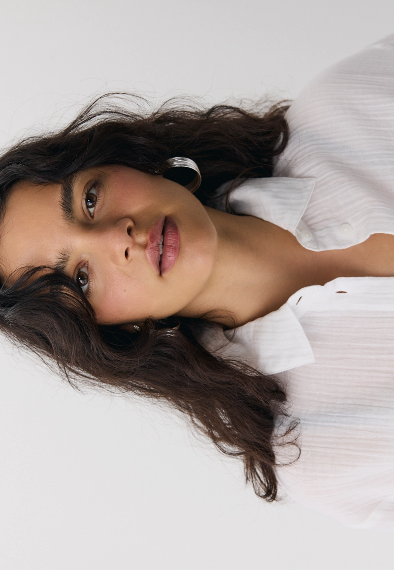 Базовая рубашка из двух видов ткани