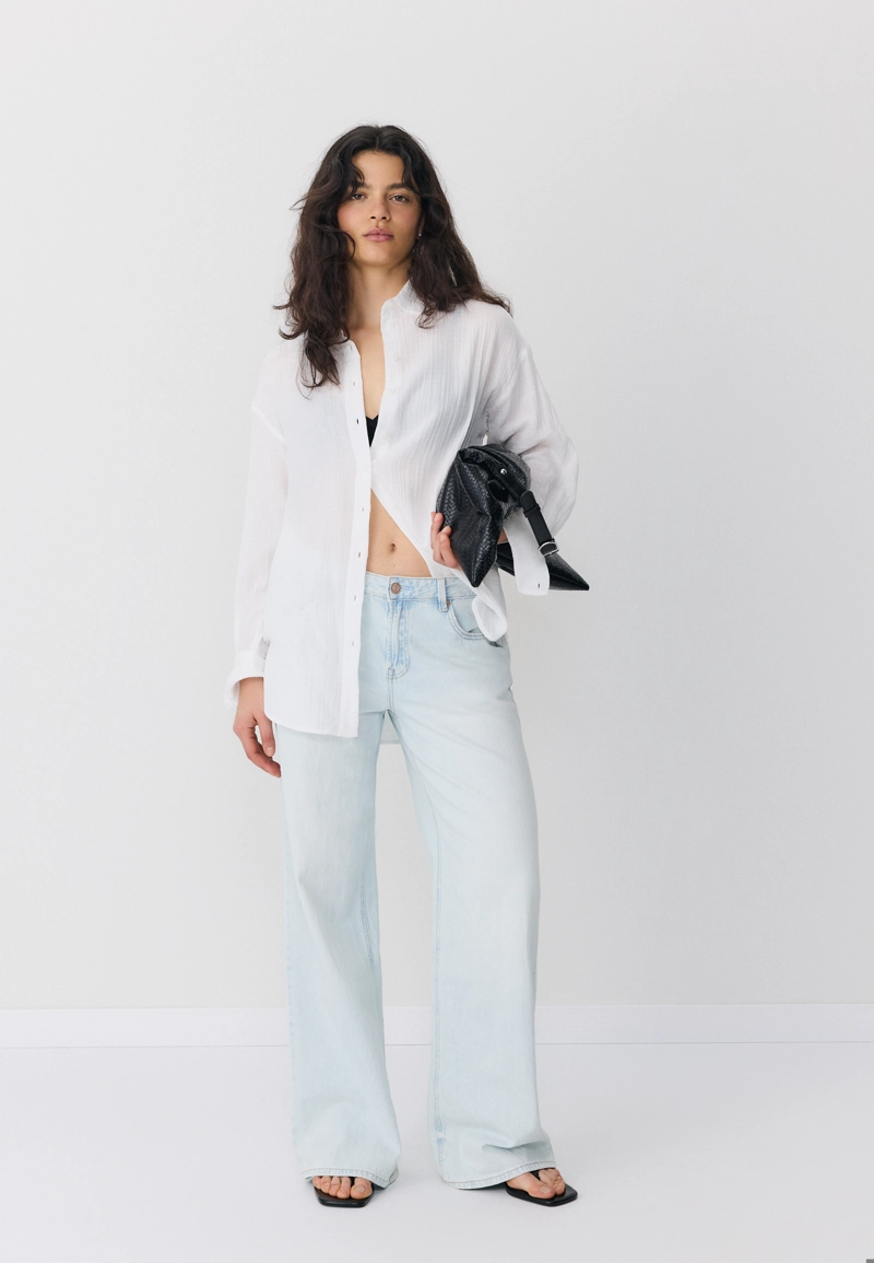 Базовая рубашка из двух видов ткани