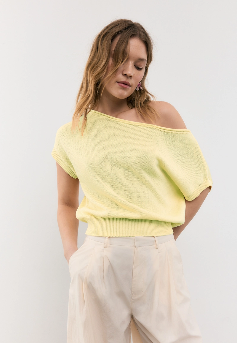 Топ из трикотажа рустик с вырезом-лодочкой