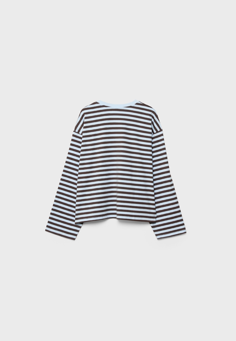 Полосатая футболка с длинными рукавами