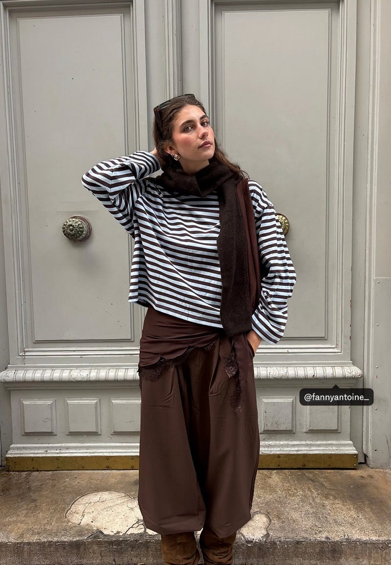 Полосатая футболка с длинными рукавами